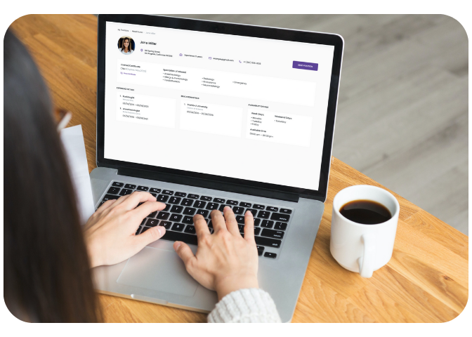 woman typing website woman typing website